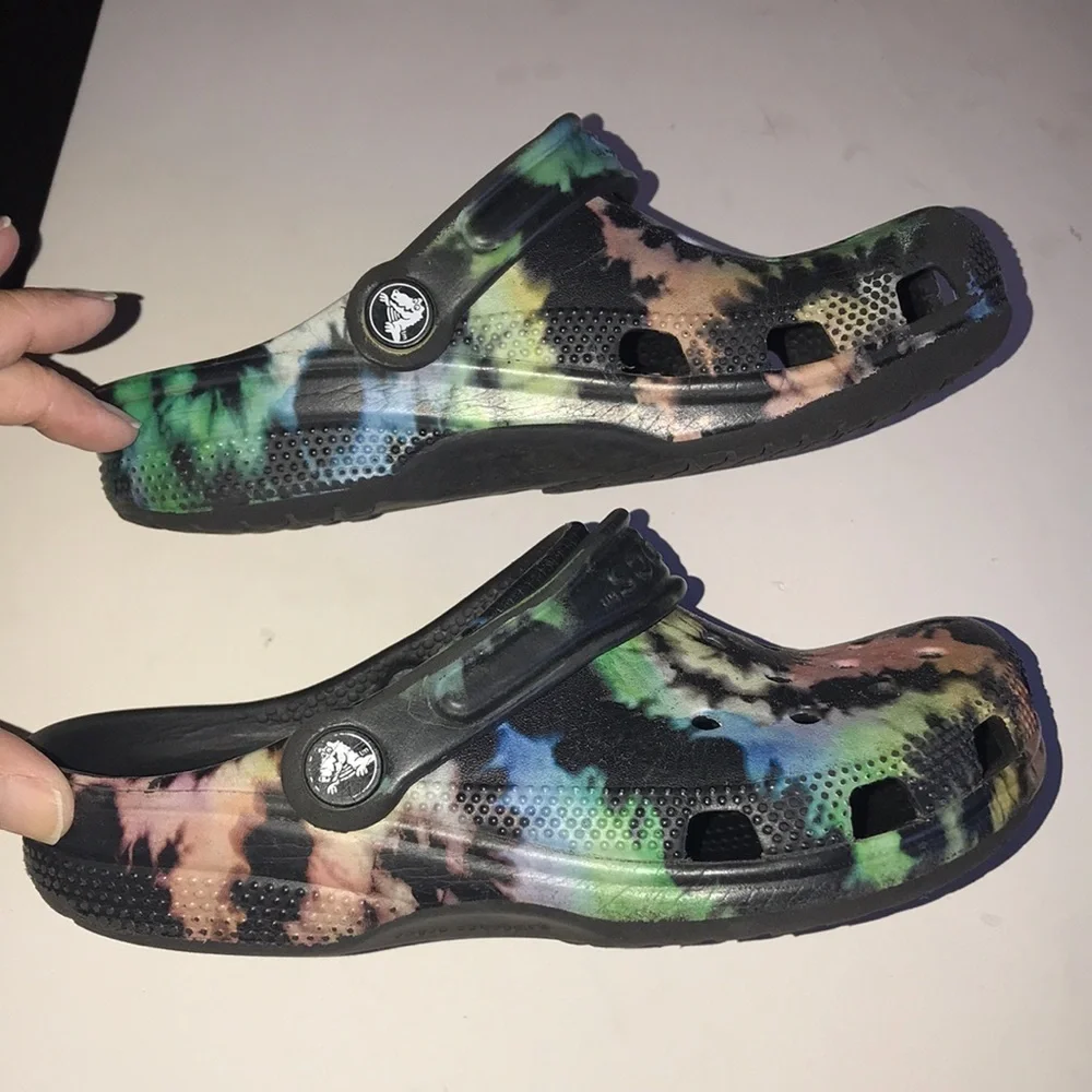 Unisex Spiral Tie-Dyed Crocs